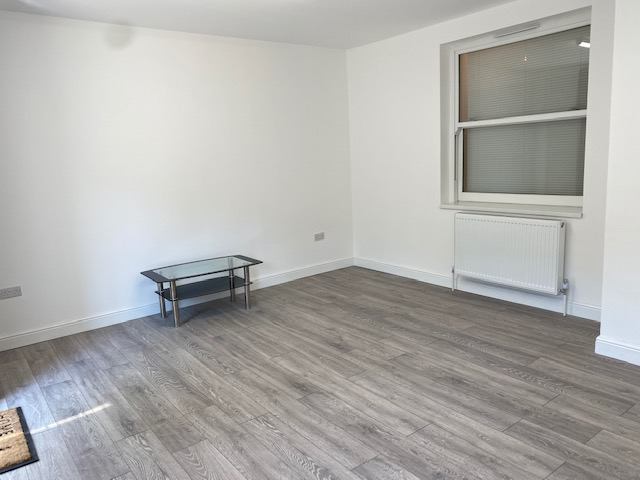 097T-West Kensington-2 Bedroom Flat, Garden - student accommodation in West Kensington - img_3