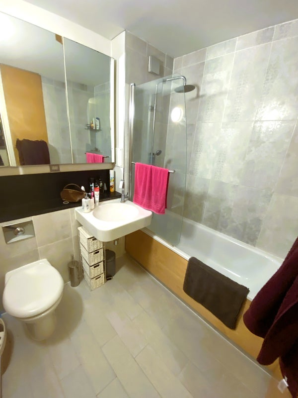 1 Bed Apartment £1850 Pcm - student accommodation in North Greenwich - img_7