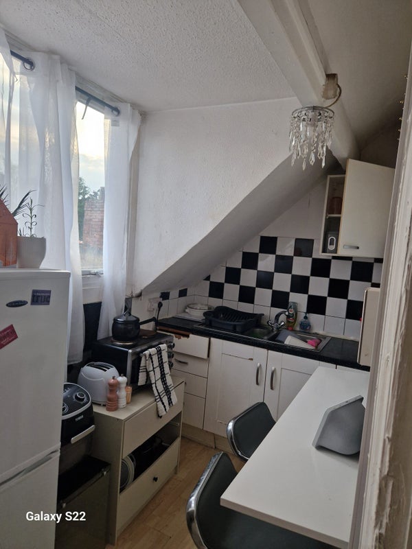 Stunning Double Room in Beautiful 3-Bed House! student accommodation in Erdington - img_3