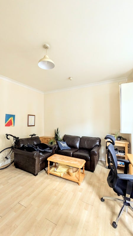 1 Bed Flat for couple / single occupancy - student accommodation in London N19 - img_8