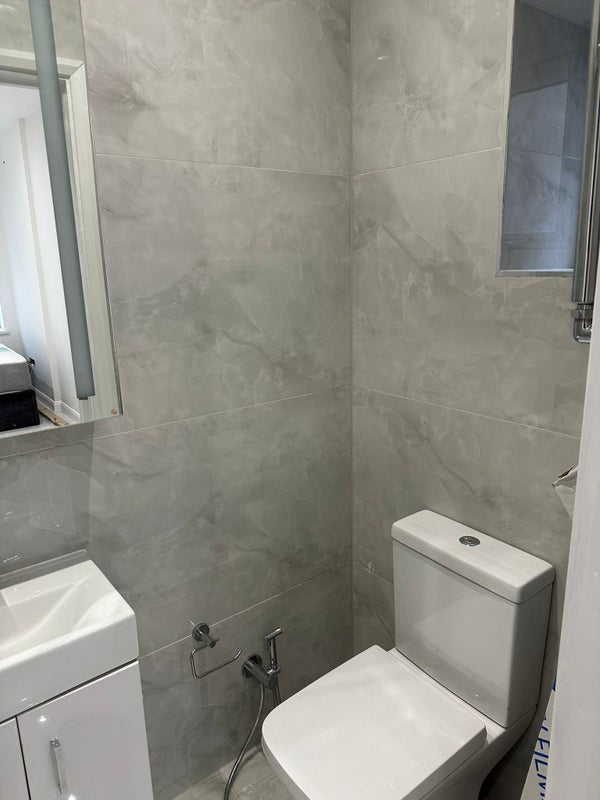 Ensuite loft near tube - quiet house student accommodation in Ruislip - img_1
