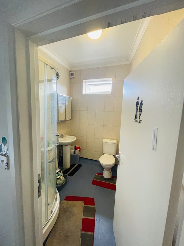 1 Bedroom , 1 Living Room with Ensuit Bathroom - student accommodation in Hornsey Rise - img_3
