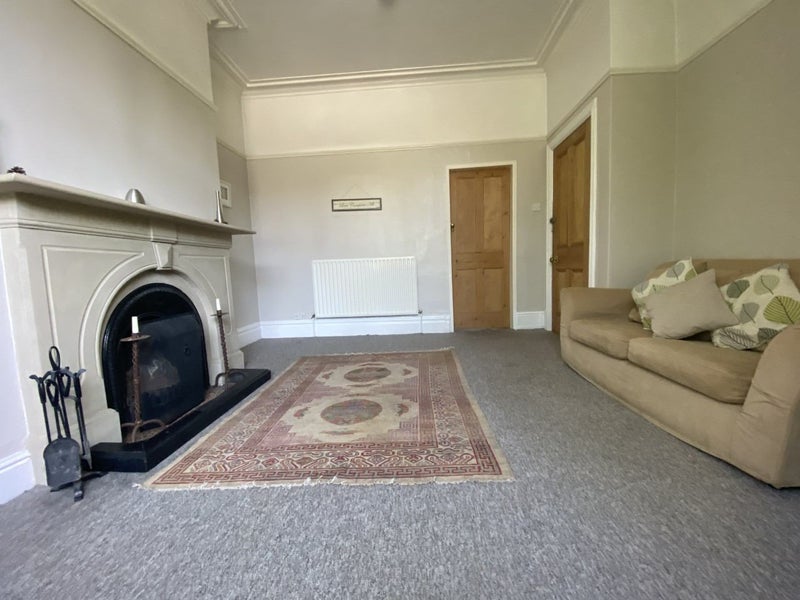 1 bedroom ground floor flat - student accommodation in Newcastle-under-Lyme - img_1