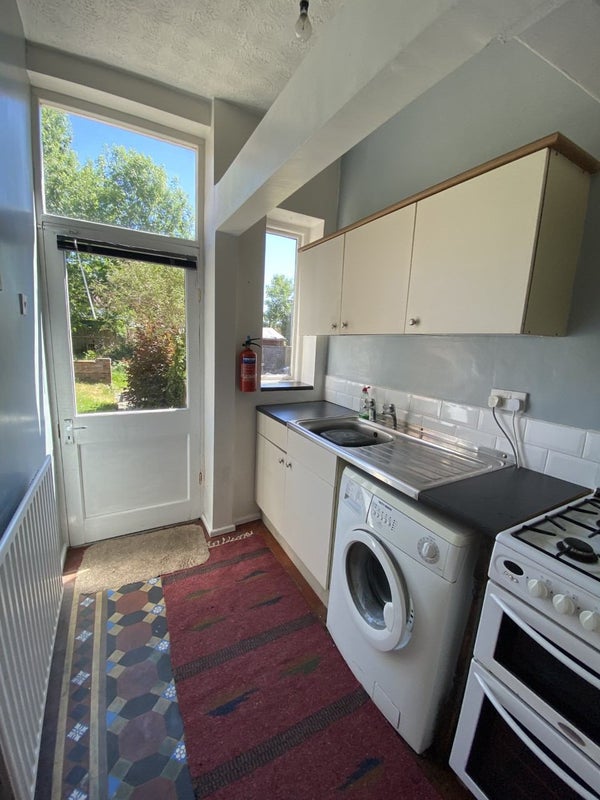 1 bedroom ground floor flat - student accommodation in Newcastle-under-Lyme - img_3