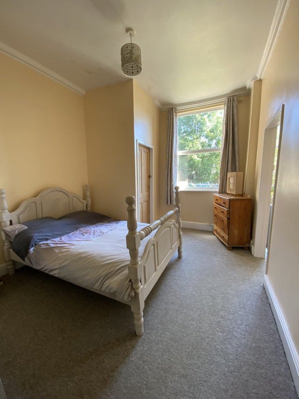 1 bedroom ground floor flat - student accommodation in Newcastle-under-Lyme - img_4