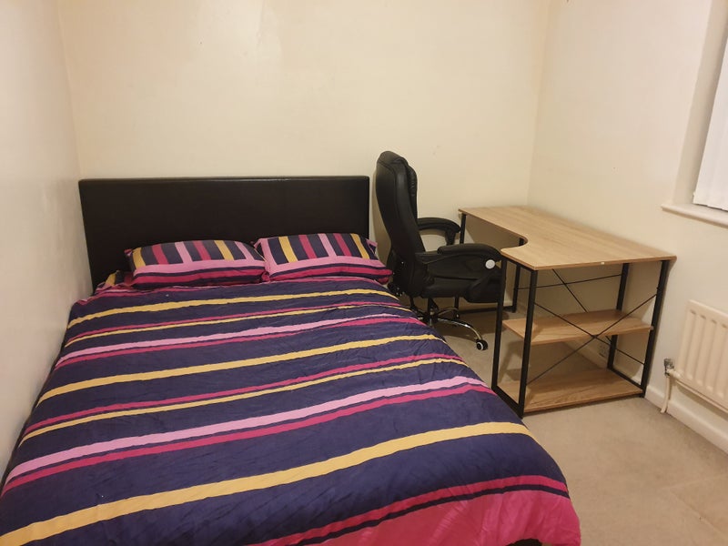 1 double bed room space for rent - student accommodation in Middlesbrough - img_1