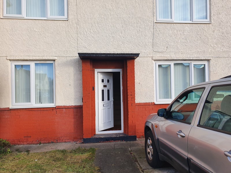 1 double bed room space for rent - student accommodation in Middlesbrough - img_3