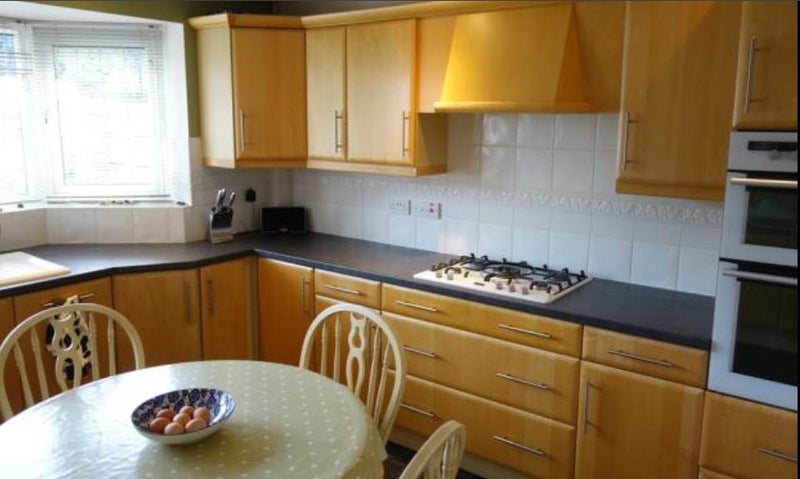 1 double bedroom in a house share - student accommodation in Cosby - img_1