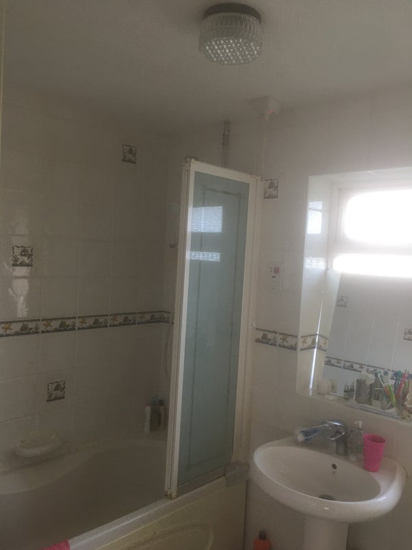 1 Double Bedroom To Let - student accommodation in Birmingham - img_4
