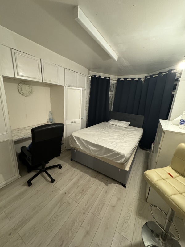 1 double room available - student accommodation in Alperton - img_2