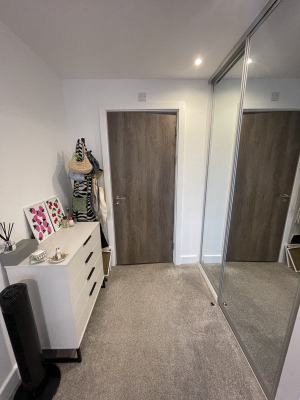1 double room in 2 bed flat. Mercer West - student accommodation in Leeds City Centre - img_3