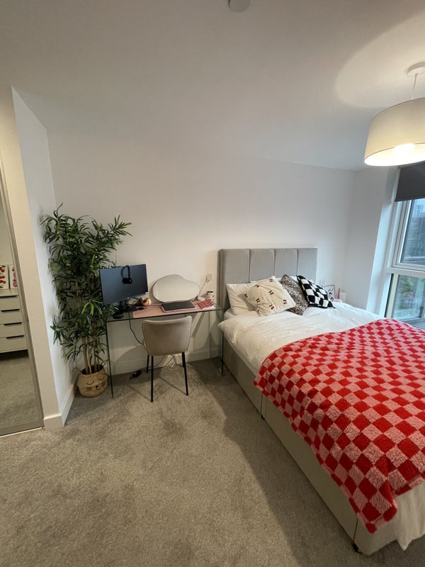 1 double room in 2 bed flat. Mercer West - student accommodation in Leeds City Centre - img_1