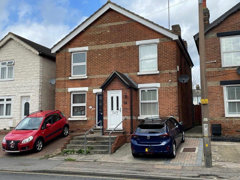 1 double room on Harwich road - student accommodation in Colchester - img_7