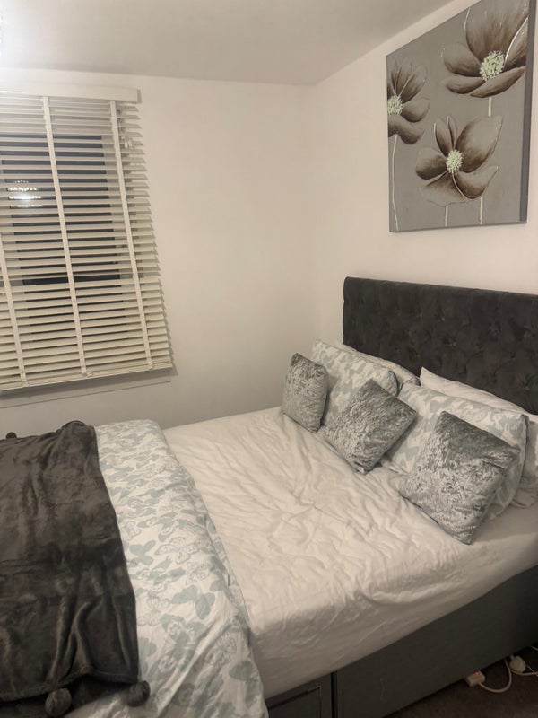 1 Double Room - student accommodation in Carmyle - img_1
