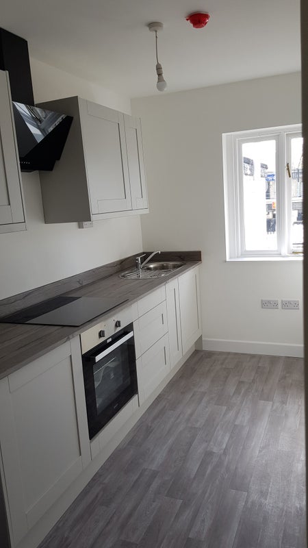 1 x Large Double Room in Hatfield Town Centre - student accommodation in Hatfield - img_1