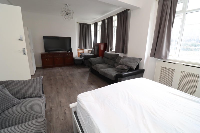 2 Amazing Ensuite Rooms In The Same Flat - student accommodation in Swiss Cottage - img_6