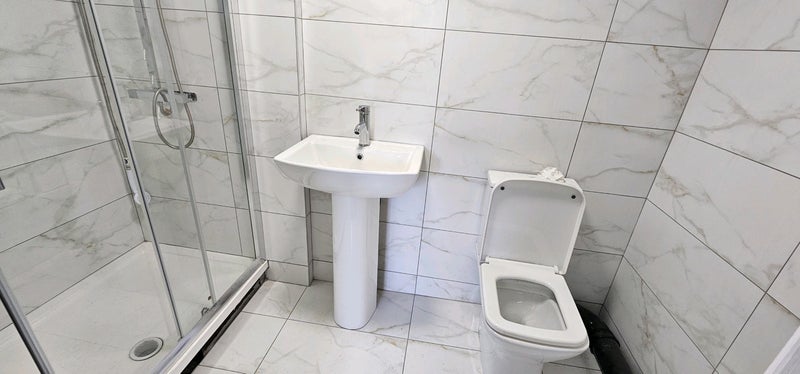 2 bed En suite, Bills Inc, new,near transport, cit - student accommodation in Manchester - img_4