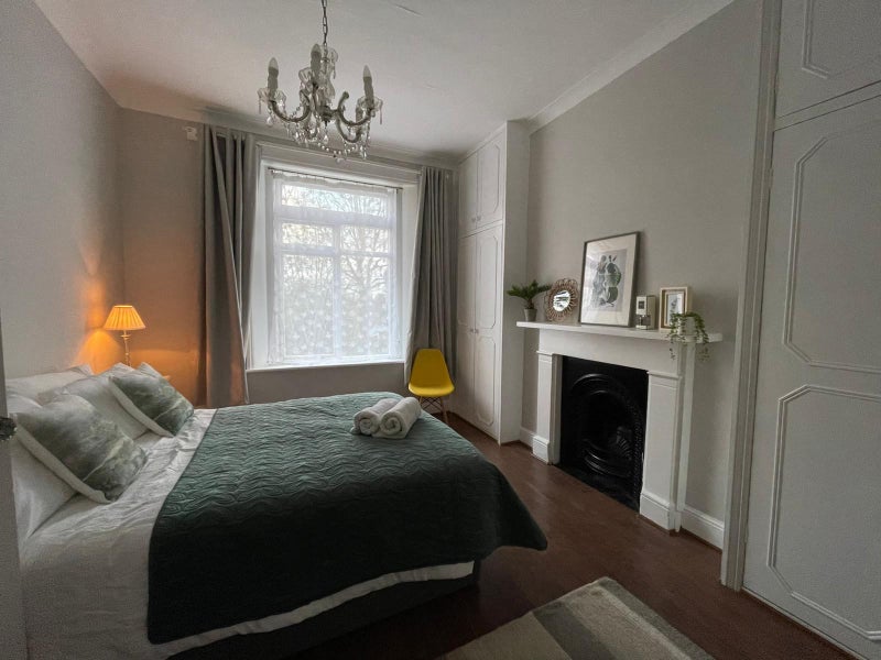2 bed flat chiswick high rd . Access to a Garden - student accommodation in Chiswick - img_1