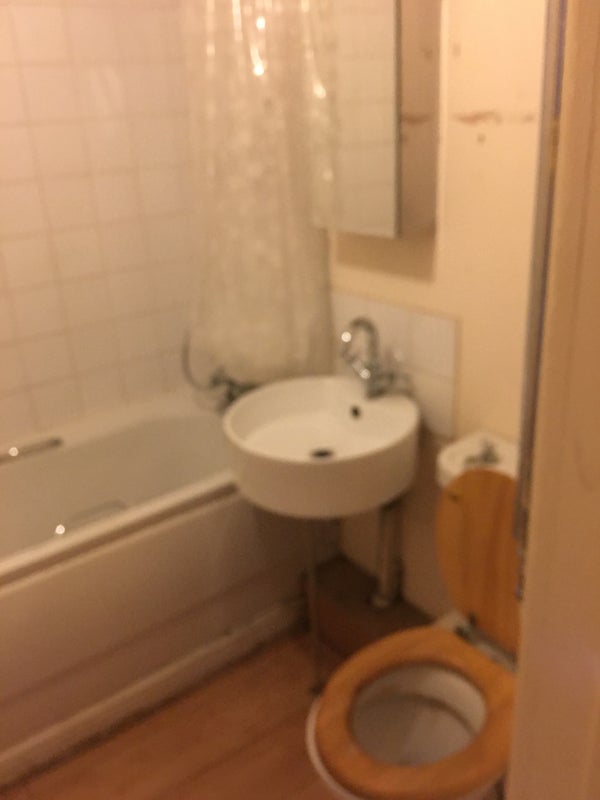2 bedroom deluxe apartment ensuite rooms - student accommodation in Shifnal - img_3