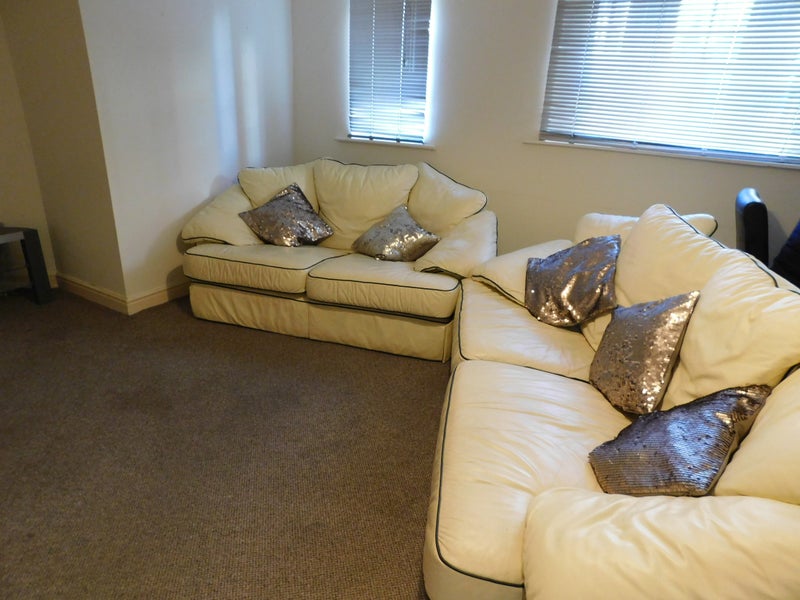 2 bedroom deluxe apartment ensuite rooms - student accommodation in Shifnal - img_8