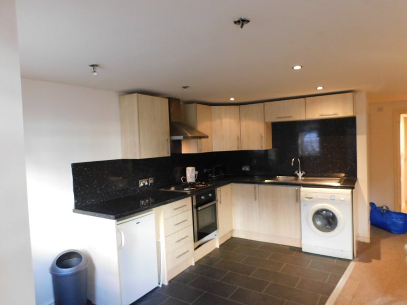 2 bedroom deluxe apartment ensuite rooms - student accommodation in Shifnal - img_9