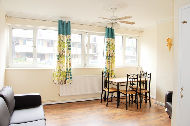 2 bedroom flat in Poplar, Tower Hamlets (E14 0EZ) - student accommodation in Poplar - img_5