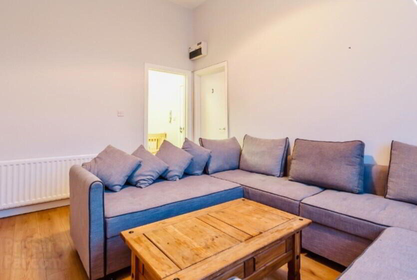 2 Bedroom Property , BT15 - student accommodation in  - img_2