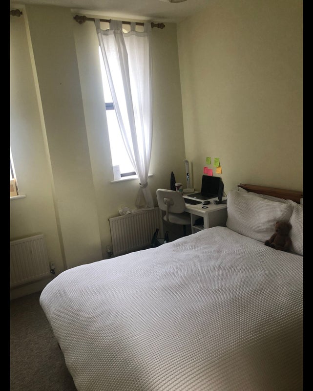 2 double bed Flat For rent in the center Of Town - student accommodation in Buckingham - img_6