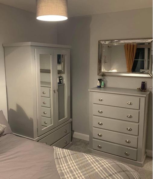 1 double room to rent in flat share student accommodation in Edmonton - img_7