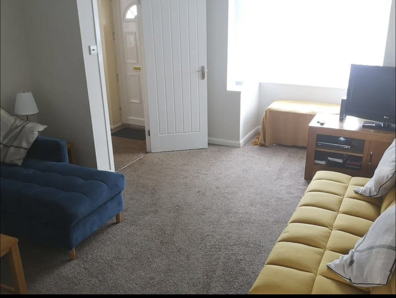 2 double rooms and 1 single room in detached house - student accommodation in Wolverhampton - img_7