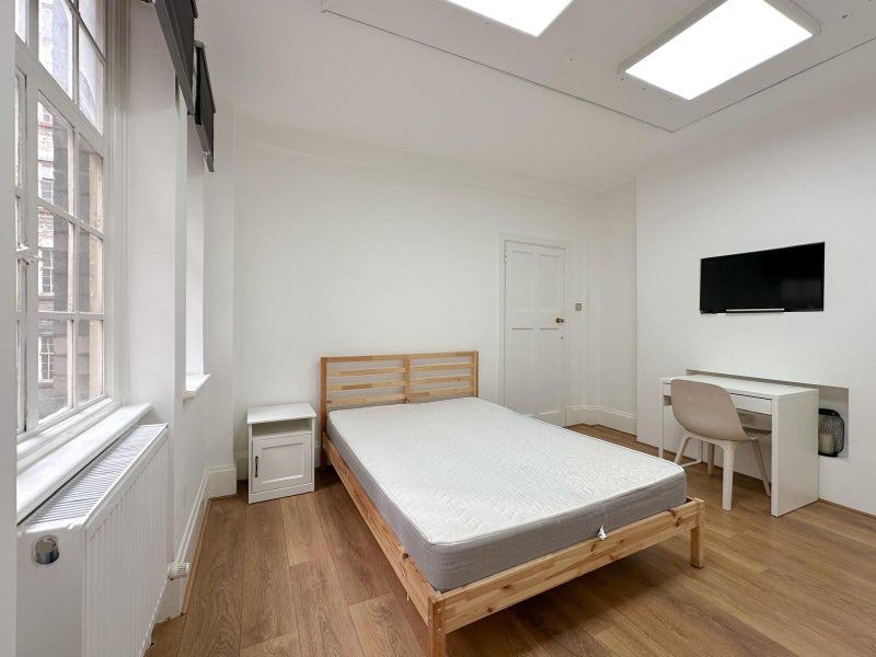 2 Double Rooms To Rent In Kensigton!!! - student accommodation in Brook Green - img_5