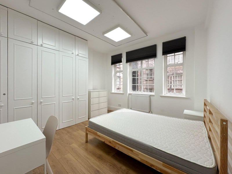 2 Double Rooms To Rent In Kensigton!!! - student accommodation in Brook Green - img_7