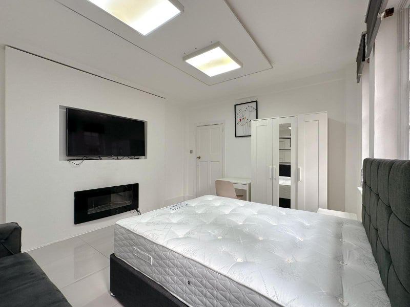 2 Double Rooms To Rent In Kensigton!!! - student accommodation in Brook Green - img_2