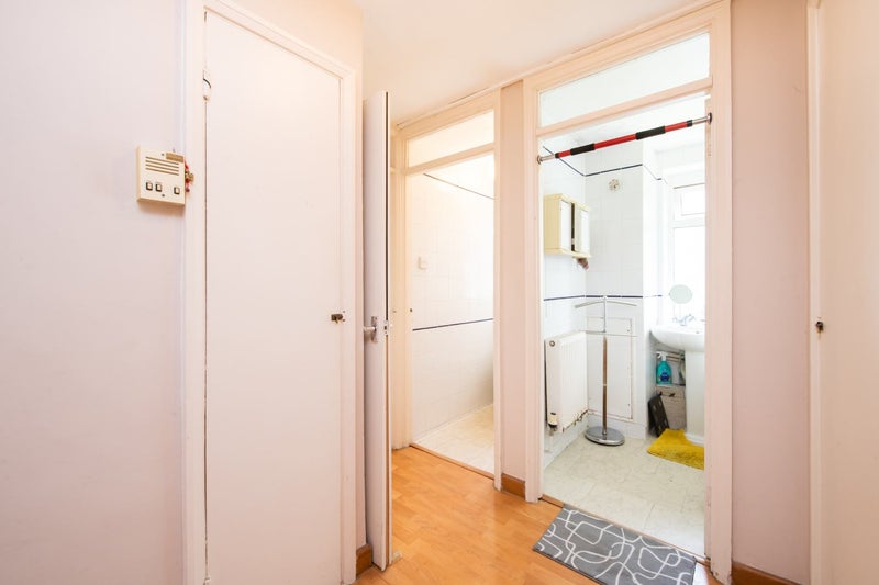 2 Bedroom, 2 Bathroom Flat in North Kensington student accommodation in Notting Hill - img_2