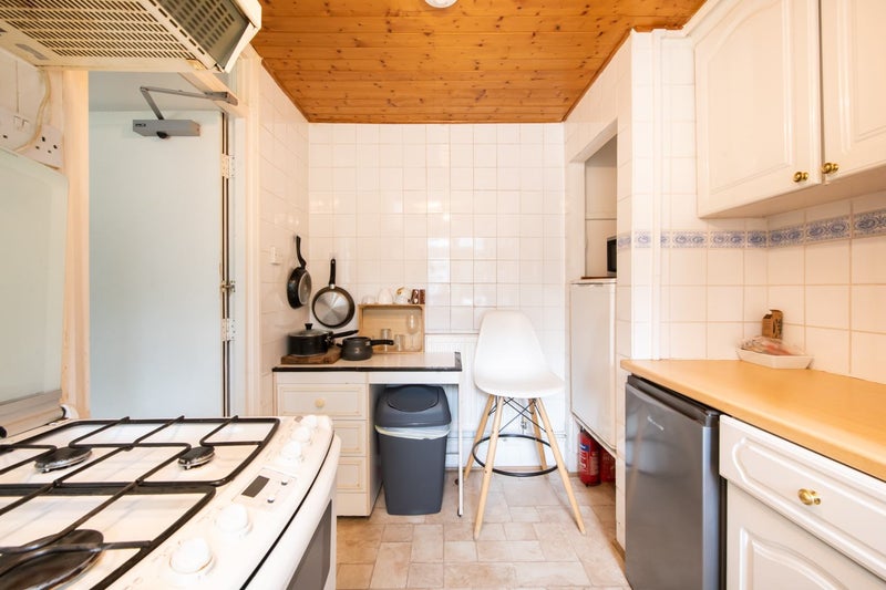 2 Bedroom, 2 Bathroom Flat in North Kensington student accommodation in Notting Hill - img_4