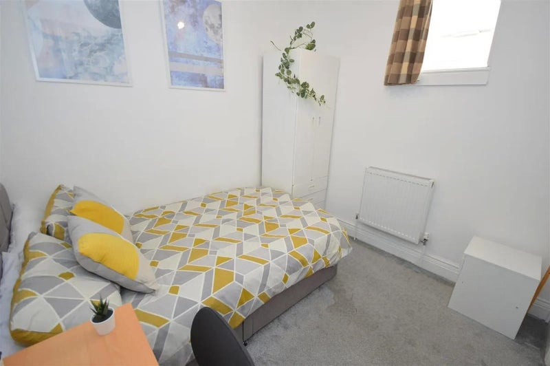2 great value rooms to rent near Hanley! - student accommodation in Stoke-On-Trent - img_1