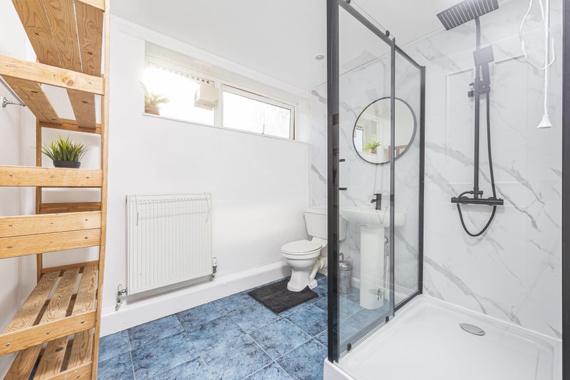 2 Luxurious Double Rooms 5m walk to Roehampton Uni - student accommodation in Putney - img_11