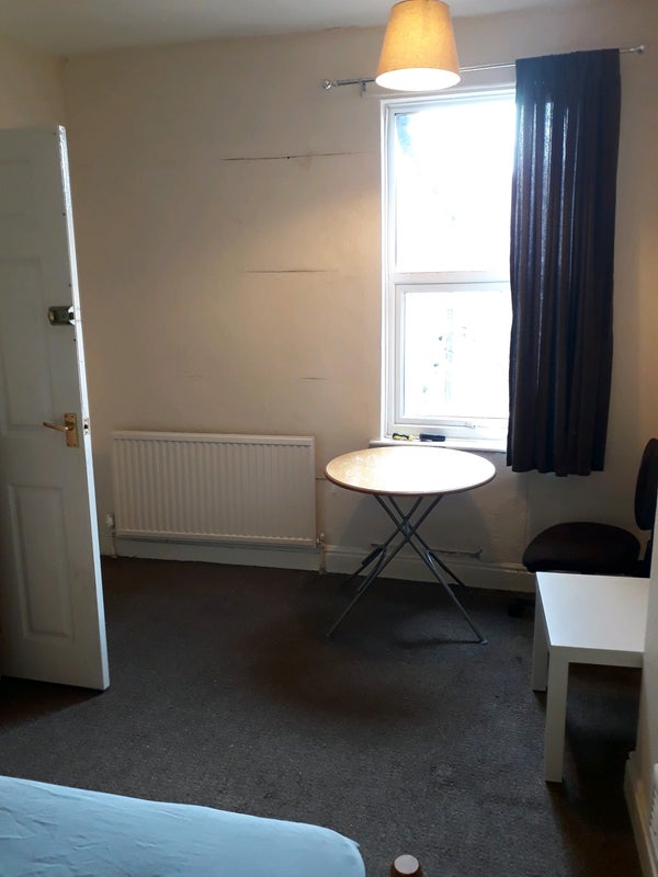 2 Room available in shared House - student accommodation in Leicester - img_3