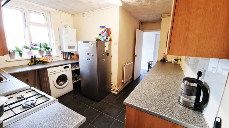 2 rooms to rent in the heart of Portsmouth!! - student accommodation in Portsmouth - img_6