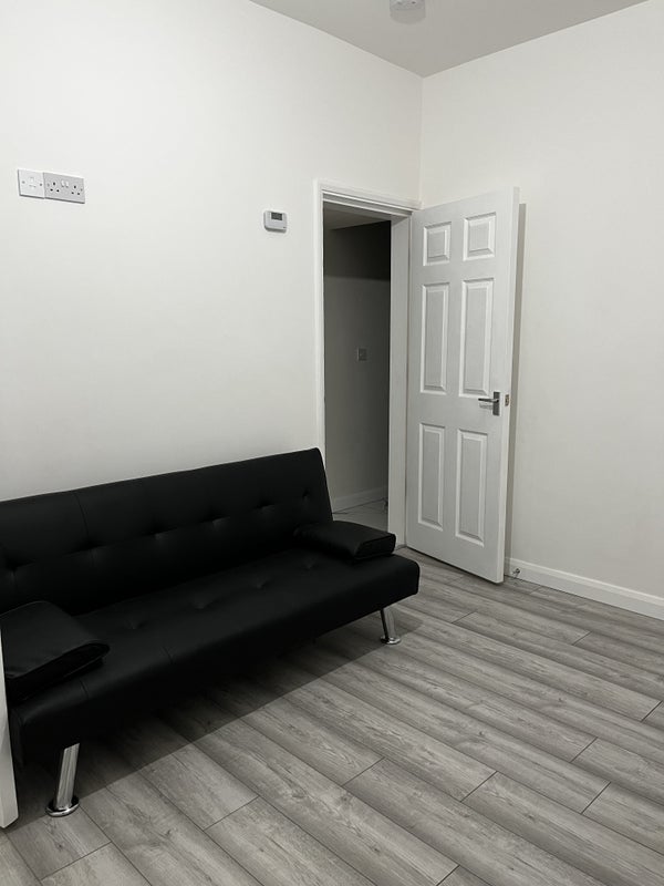 2  x Room to Let LE3 0FG - student accommodation in Leicester - img_7