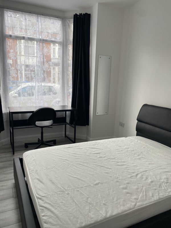 2  x Room to Let LE3 0FG - student accommodation in Leicester - img_1