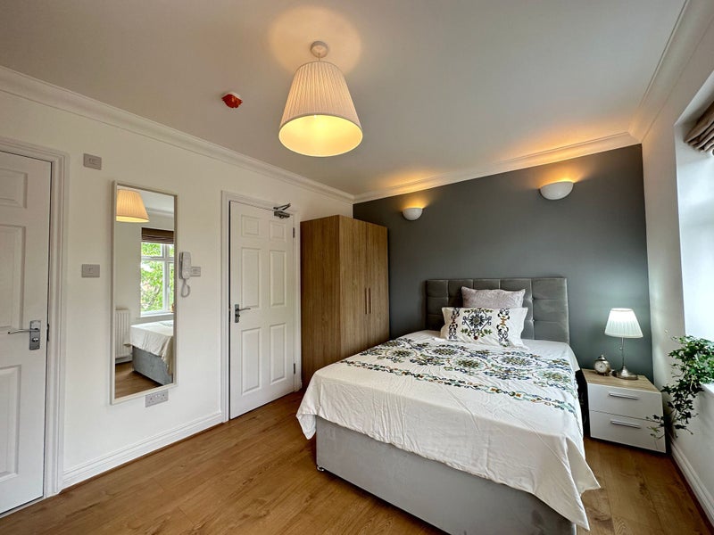 25min to Waterloo, Kingston &Sutton! New En-Suite - student accommodation in Worcester Park - img_11