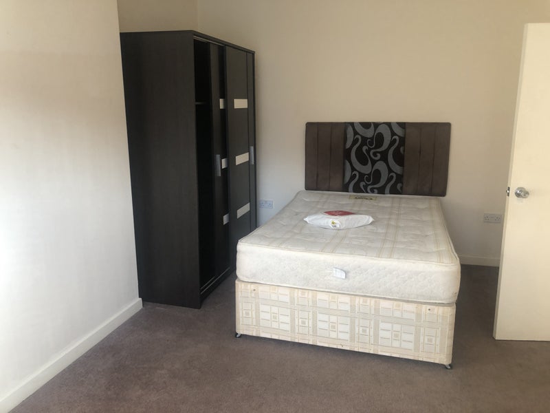 3 Bed flat Edgbaston Birmingham - student accommodation in Birmingham