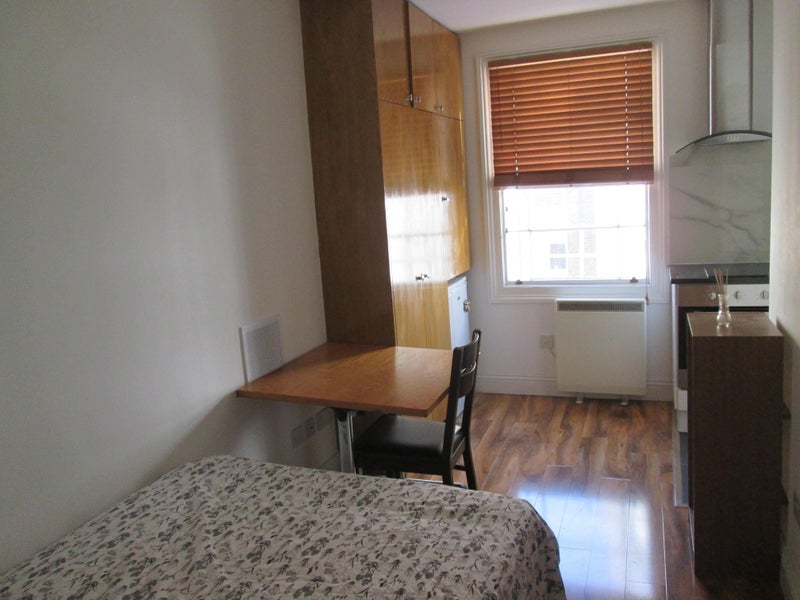 30th Aug / Hyde Park / Queensway /studio apartment - student accommodation in Bayswater - img_3