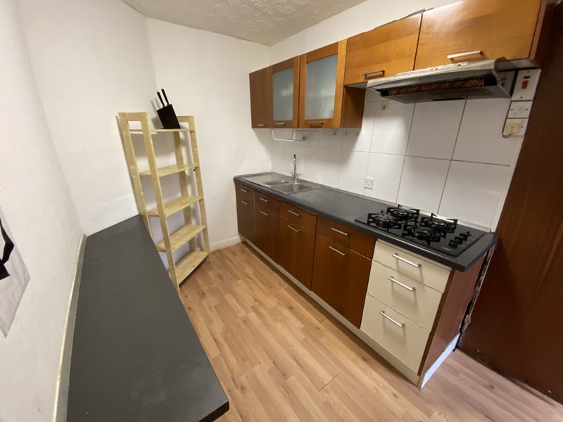 4 Bed, 2 Bath Charter Avenue House Available Now - student accommodation in Coventry - img_6