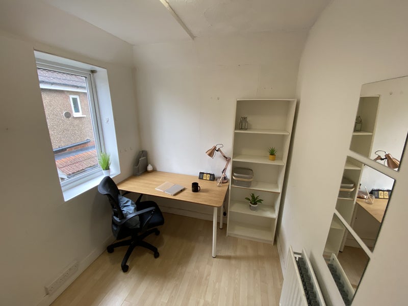 4 Bed, 2 Bath Charter Avenue House Available Now - student accommodation in Coventry - img_7