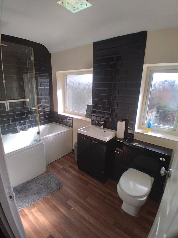 4 Bed House in Sheldon (B33) - Benefits Only - student accommodation in Birmingham - img_1