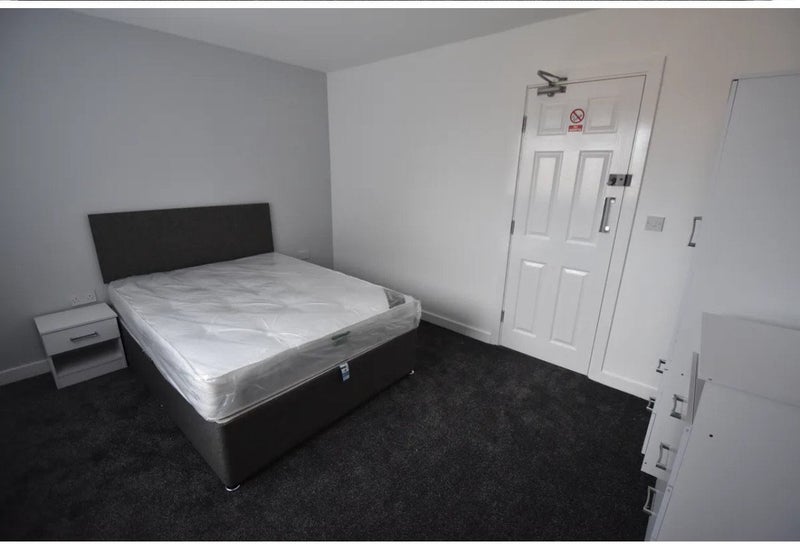 Double furnished room student accommodation in Middlesbrough - img_6