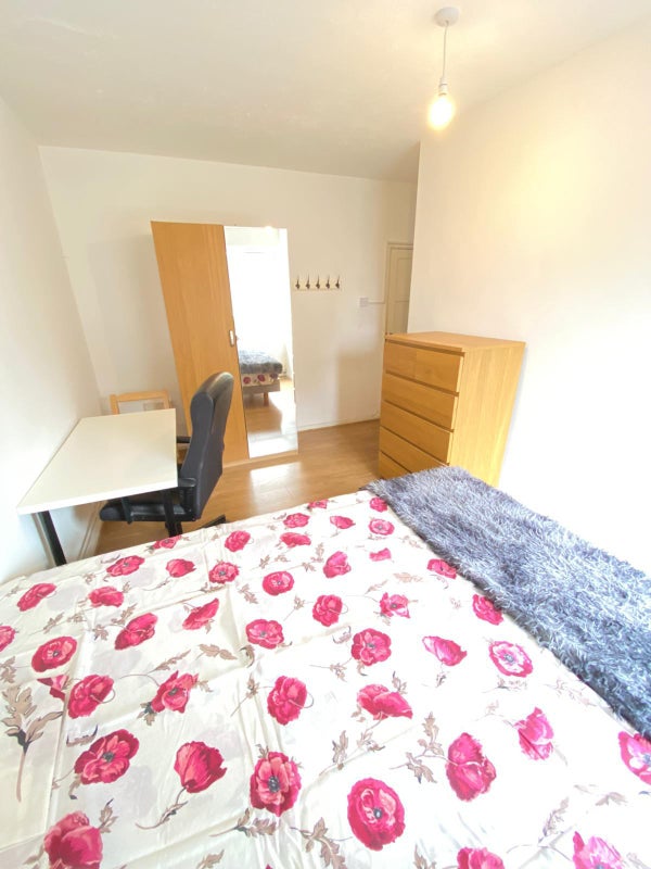  4 Rooms Available Old Street - student accommodation in Old Street - img_3