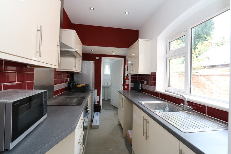 5 bed 5 bath all bills included furnished - student accommodation in Coventry - img_5